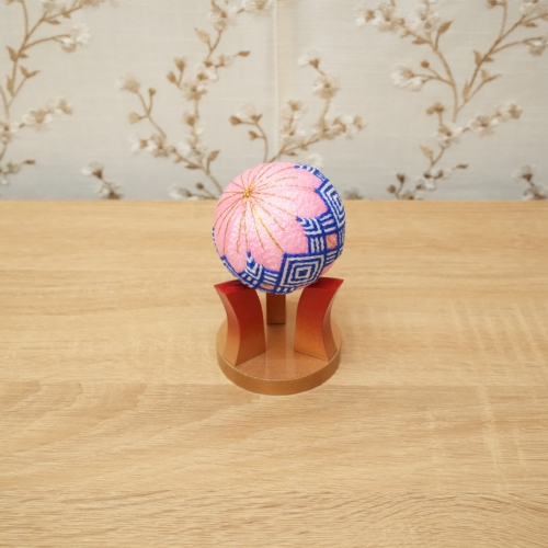<span class="title">小まり～桜～7,000円(税込)高さ10cm</span>
